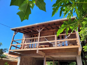Casa completa na Praia do Rosa, prox Pico da Tribo